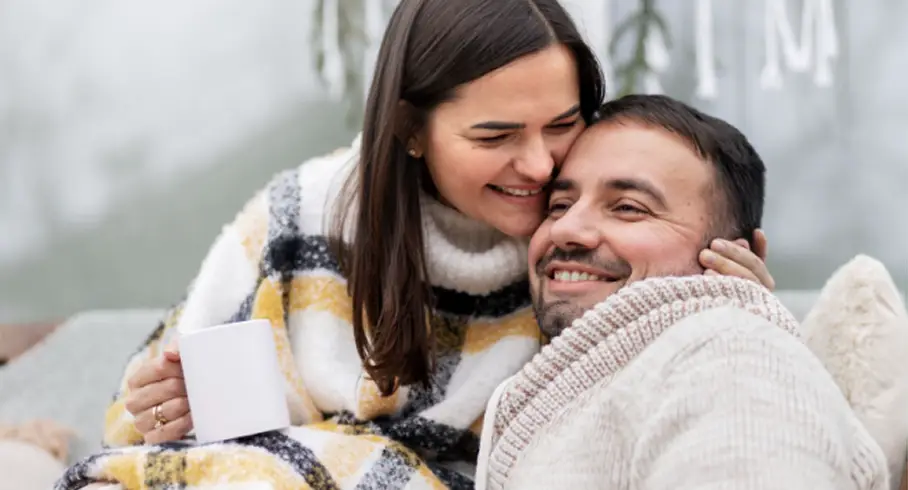5 Cozy Winter Habits That Bring Couples Closer Emotionally